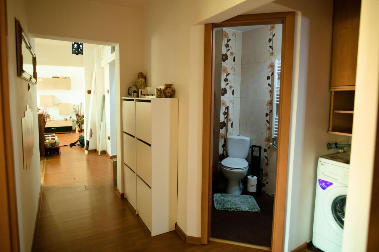 Apartament Lux Crialy - 75 M2 - Free Parking ทิมิชัวรา ภายนอก รูปภาพ